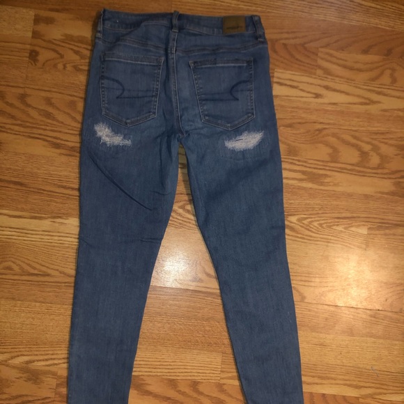 American Eagle distressed jeans - Picture 5 of 5